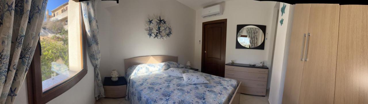 Appartamento Bluewater La Maddalena  Kültér fotó